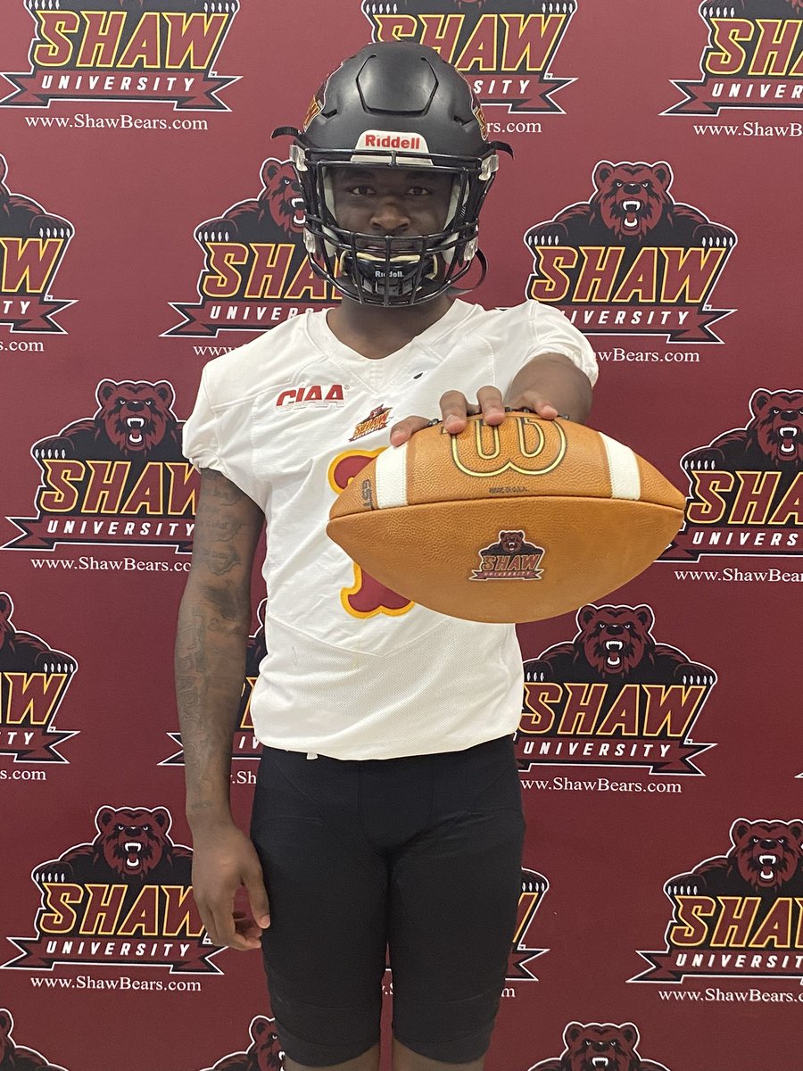 Great visit at The Shaw University! Thanks for the hospitality <a href="/CoachAJ_Jones/">Adrian Jones</a> <a href="/tdlock52/">Ty Lockett</a> <a href="/TorreyDuster/">Coach Duster</a>