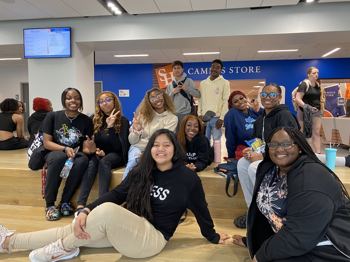 Nimitz HS Go Center tweet media