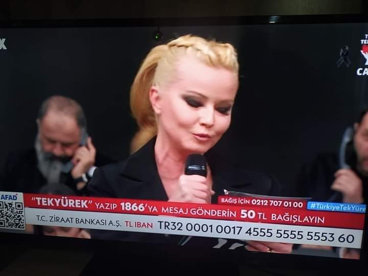 Van Depremi'nde: "Taş atacaksın, deprem olduğunda da yardım isteyeceksin, yok öyle yağma" diyen Müge Anlı, şimdi TV'de 'Tek yürek' olmuş yardım topluyor, yardım ediyor.

Arşiv unutmaz.

 Biz Vanlılar unutmadık Müge!