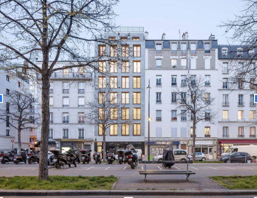 LCI_LA's tweet photo. Vertical shared access reform would allow us to build the gorgeous buildings we see in Soho, Barcelona and the rest of Europe, where they have far better fire safety record than we do. We can upgrade safety and get beautiful mixed-use buildings on commercial streets with #AB835. https://t.co/VeuTdT8H8K