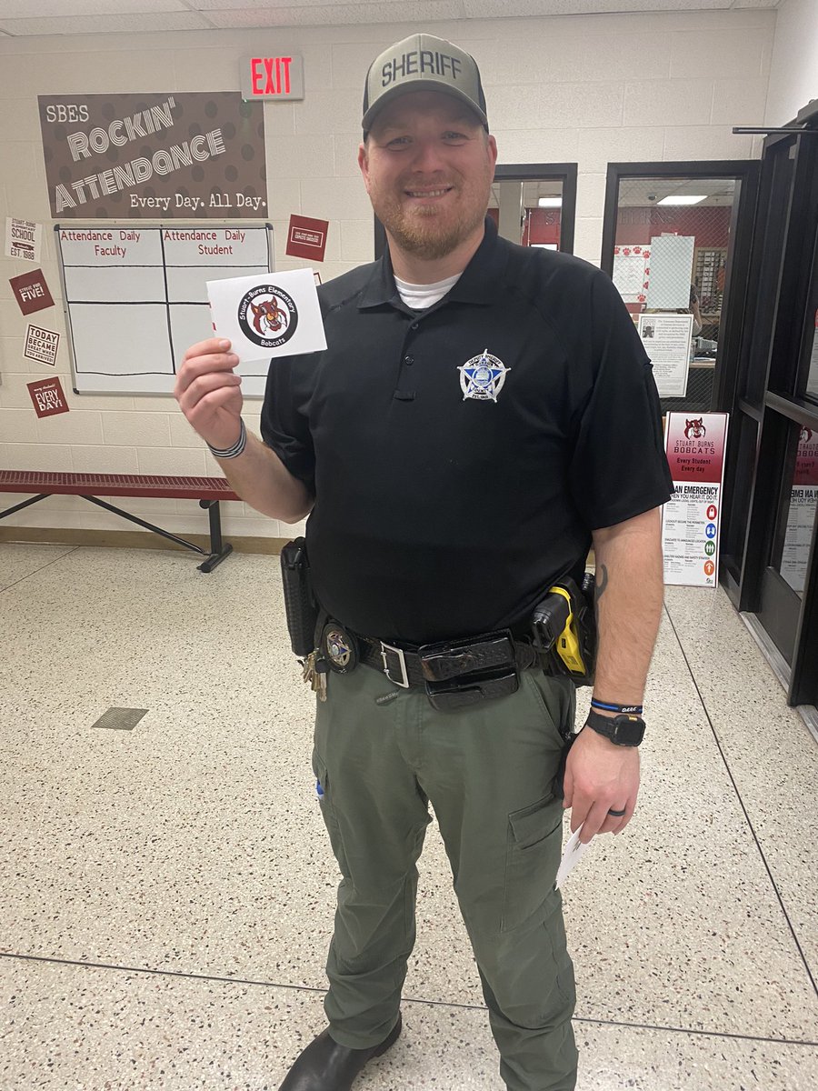 Happy National SRO Day to the BEST! ♥️
Officer Andrew we are so thankful for ALL you do for our students and staff <a href="/sbes_bobcats/">SBES</a> ! 🐾♥️🐾