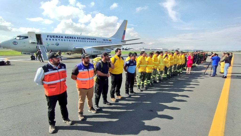 httpspbstwimgcommediaFpCXZ6aXgA0InDxformatjpgnamemedium