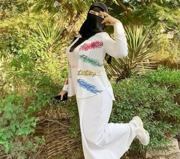 Rehmasy's tweet photo. هاي صبايا مسالخير https://t.co/Aa2VbqEOKb