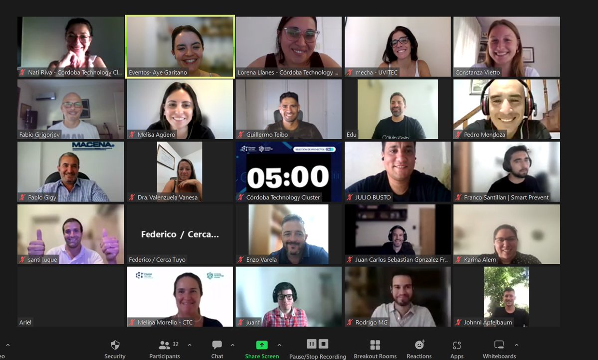 ClusterCba's tweet photo. #ClusterIncuba
Seguimos seleccionando a los próximos equipos que serán incubados!🚀
Hoy presentan su #PitchClusterIncuba:
#MassViajeros; #BHealth; #CercaTuyo; #CityUp; #CountApp; #DondeComerApp #Movent; #MrBitCor; #SmartPrevent; #SMI y #Storillud
¡Felicitaciones!🙌 https://t.co/iGefdzSs1P