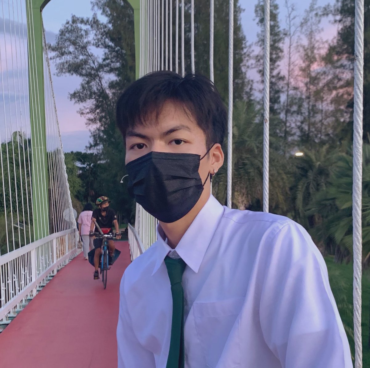 Queue4438's tweet photo. โสดที่แปลว่า ไม่มีใครครับ.😅 https://t.co/Ce2wy6SELi