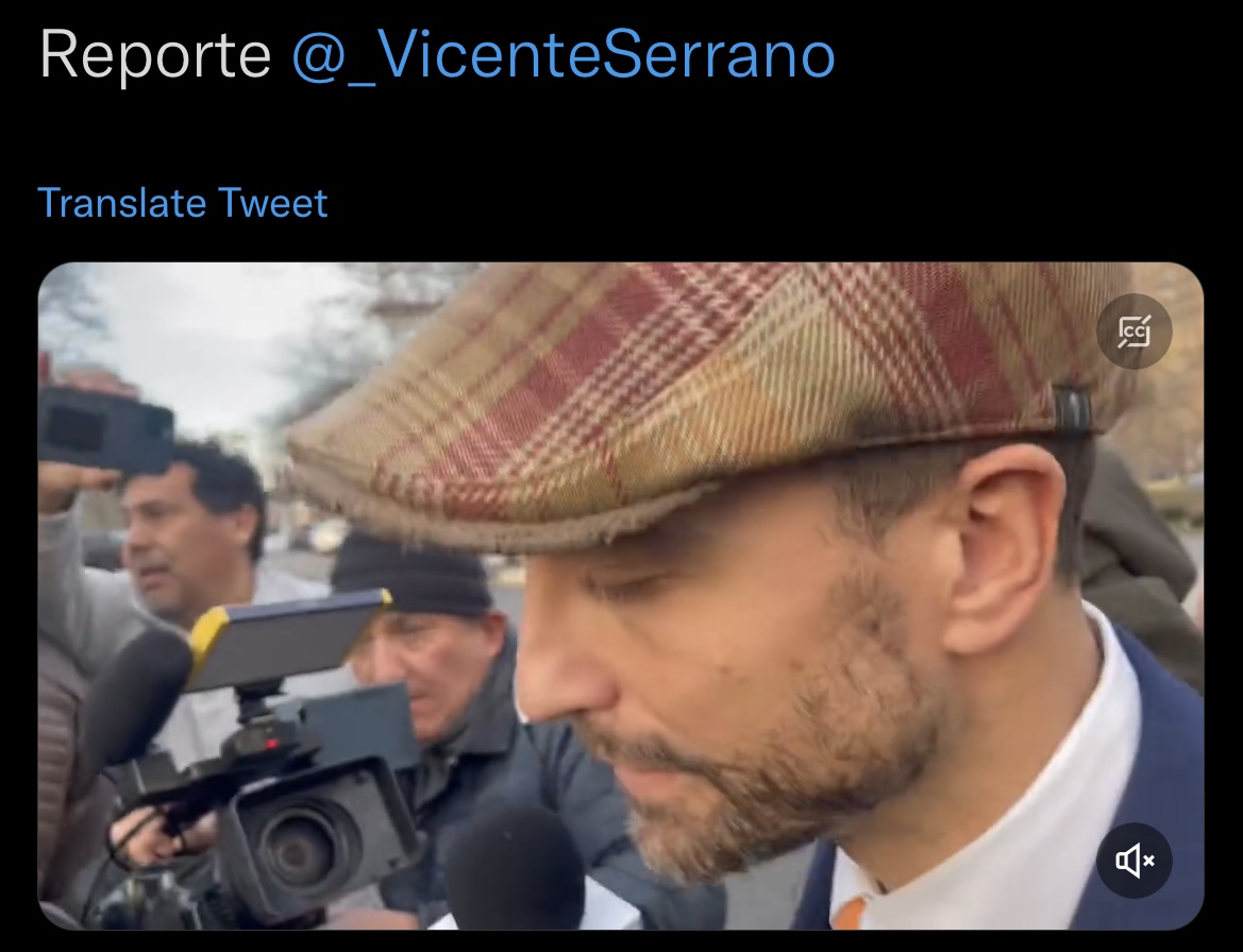 Raulortegamora's tweet photo. El Abogado de García Luna se negó a pedirle disculpas al presidente de México por su calumnia ni tampoco quiso decir de dónde sacó la información falsa Y de una manera prepotente dijo que no le importaba lo que dijera el presidente de México que al cabo él no vive en México https://t.co/GB3WzB1onH
