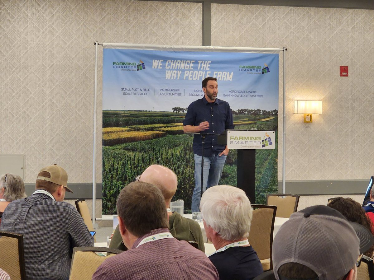 FarmingSmarter's tweet photo. How do you hit a moving target?
@lewbaarda's update on the ongoing fight with herbicide resistant kochia in southern Alberta at #FSConf tells us how!

What techniques are you using to combat resistant kochia? https://t.co/o8eKHVcOPR