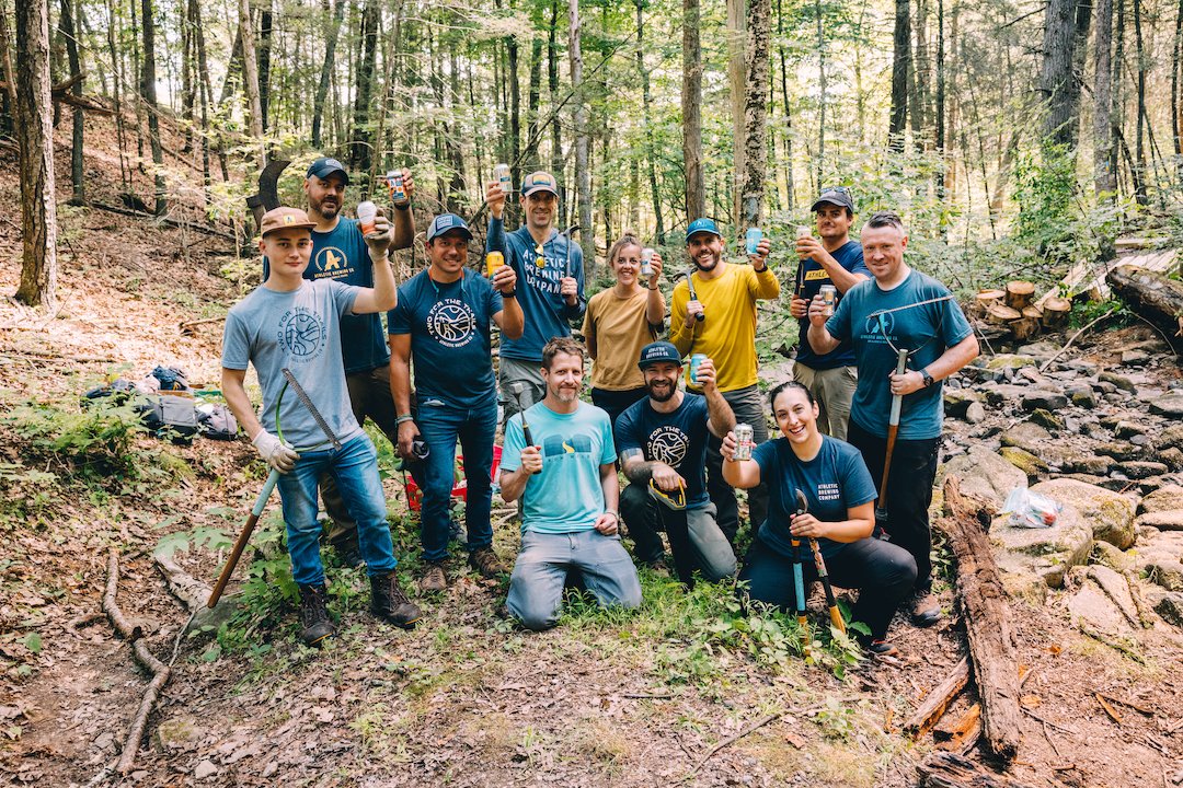 AmericanHiking's tweet photo. Our partner @AthleticBrewing is sharing some big news! Their #TwofortheTrails Grant Applications are open until 3/3! They're looking for organizations (big and small) that focus on any form of human-powered recreation to help restore our trails.
https://t.co/CGgSeMheGZ https://t.co/XeShv8WHmB