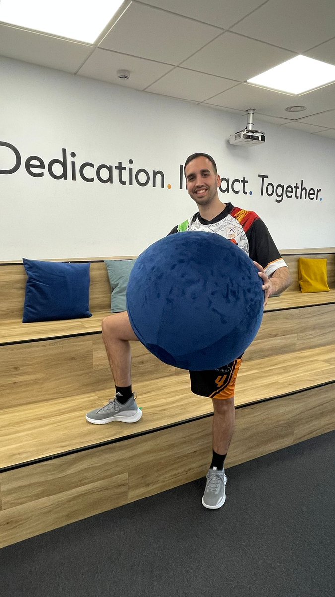 ragarleo's tweet photo. PATROCINIO ALERT 📣 ¡Emocionados de anunciar nuestro patrocinio al equipo de baloncesto Eraneos Woka On Three! 
Compañerismo, ausencia de jerarquías y agilidad son nuestros valores compartidos 
¡Orgullosos de asociarnos con un equipo que representa tan bien lo que creemos! https://t.co/N71S9sg2G4