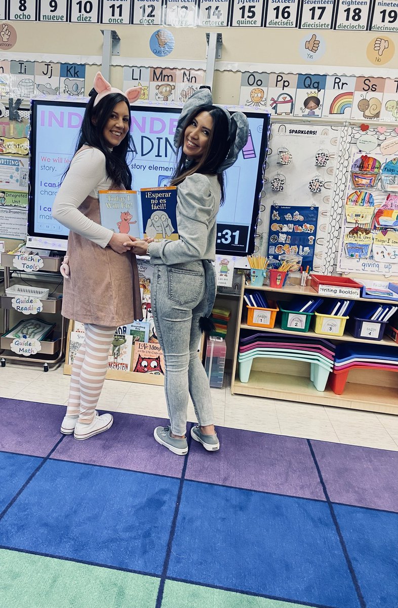Couldn’t miss an opportunity to dress up as my favorite book character with my favorite teacher! #theElephanttomyPiggie <a href="/Claire_Bonville/">BONVILLE</a> <a href="/LuciaOrduz13/">Lucia Orduz</a> @ImDrDrea