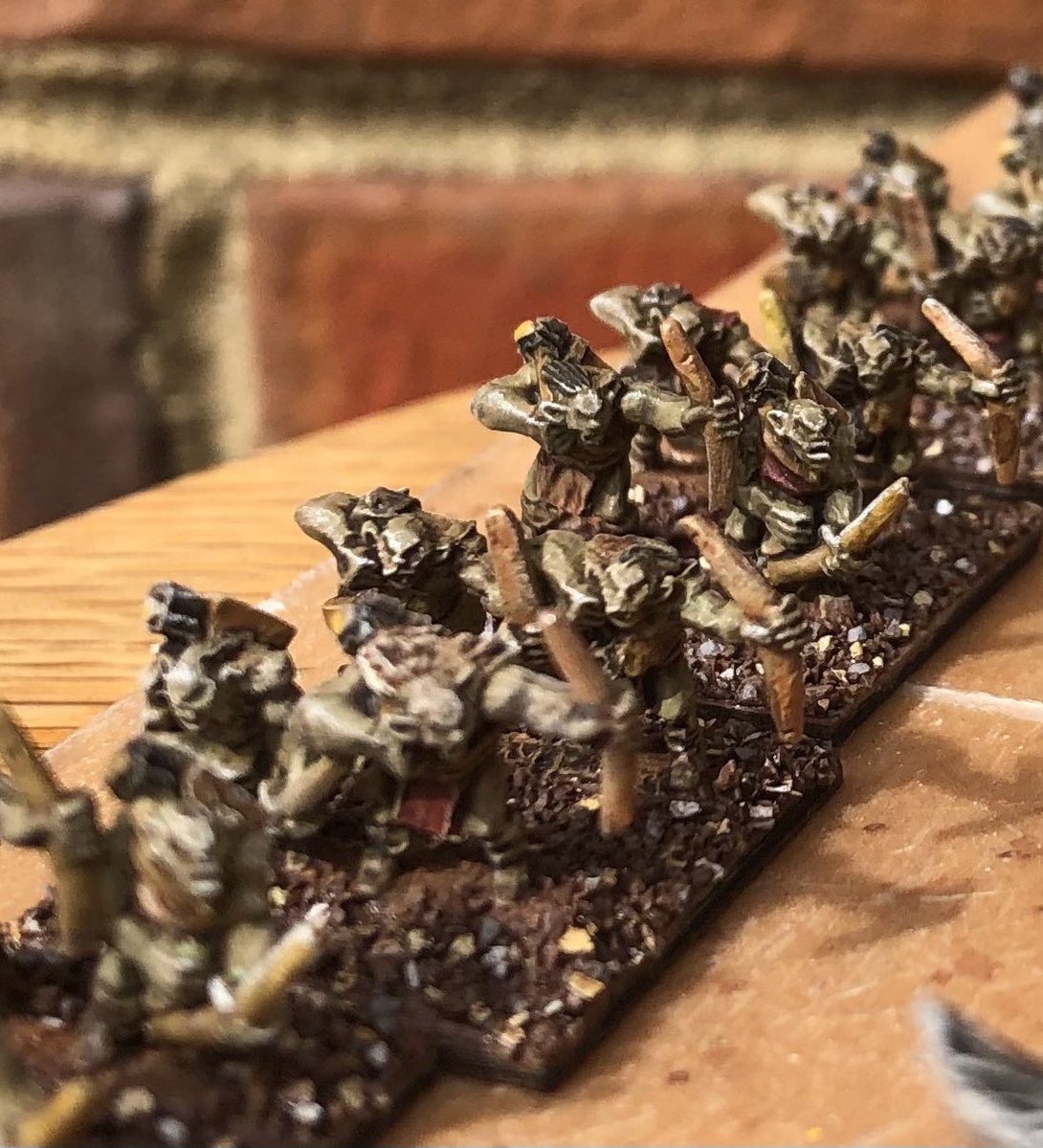 LMT_Studio's tweet photo. Update for today. 10mm Copplestone orc archers and orc wolf-riders. Tried a different base color and paint scheme on the archers.
#10mm #lotr #wargame #middleearth #copplestone @NorthStarFigs https://t.co/Kt29lNaXcj