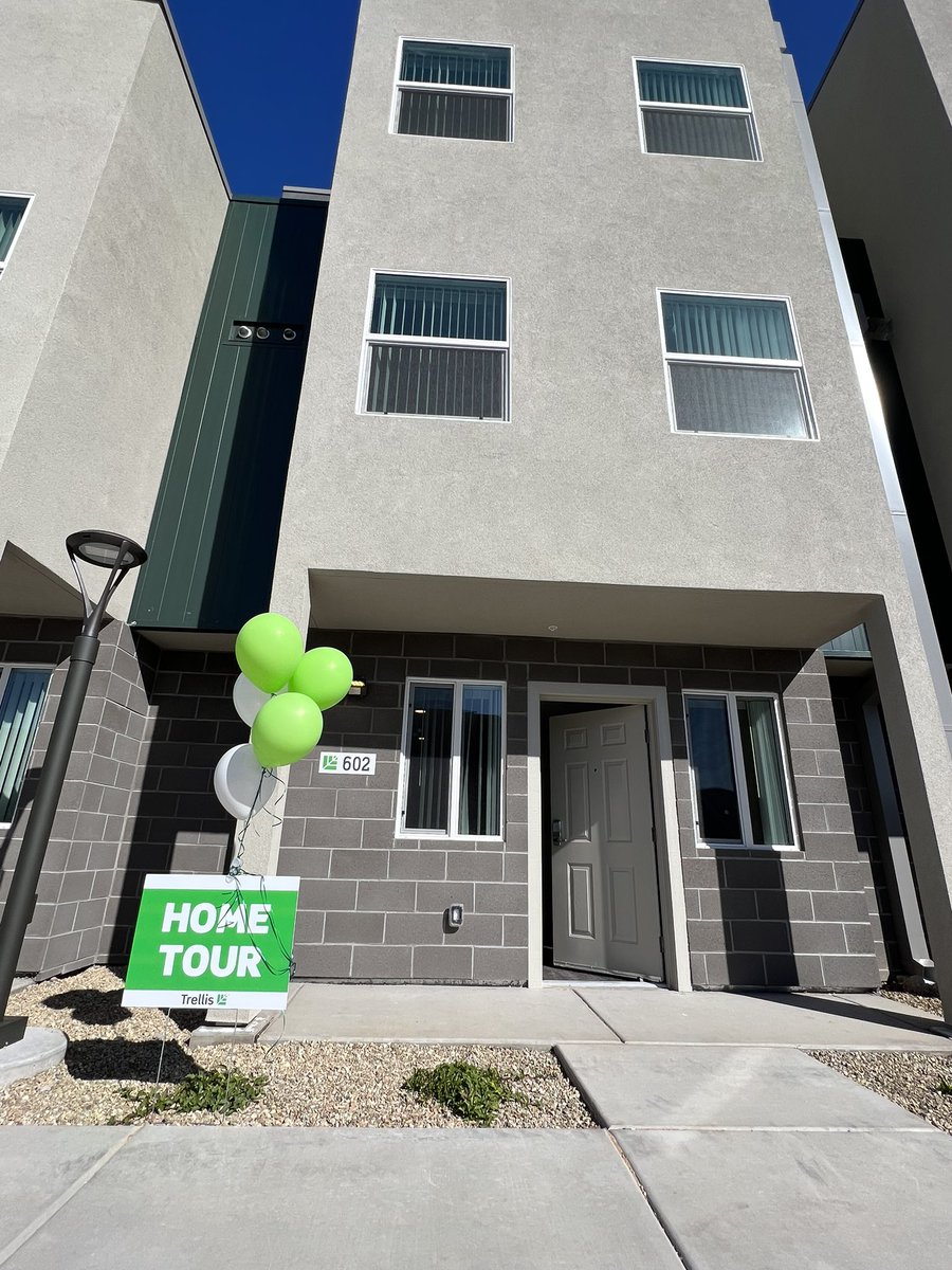 Sarah Liguori tweet media