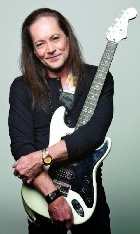 Happy Birthday Jake E. Lee

February 15, 1957

Which is your favorite Jake track?

 