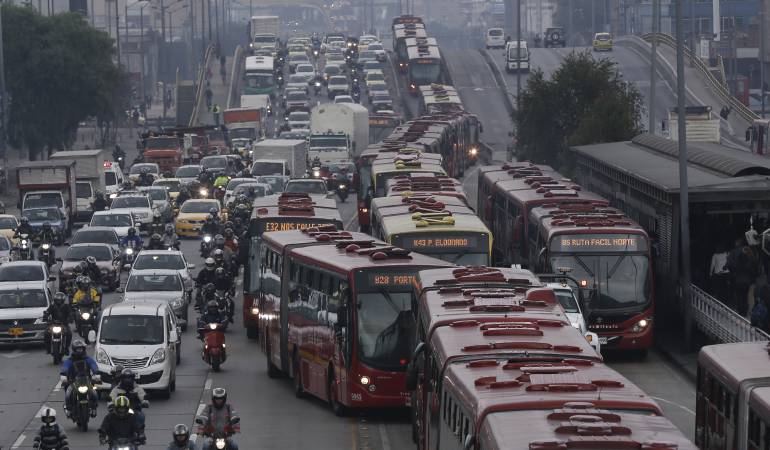  LVARO On Twitter Marcha15F Bogot Sumergida En Una Miseria 