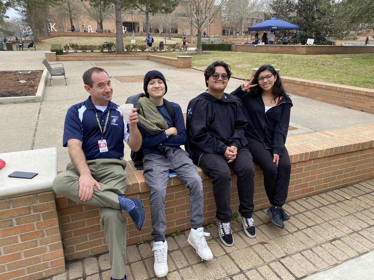 Nimitz HS Go Center tweet media