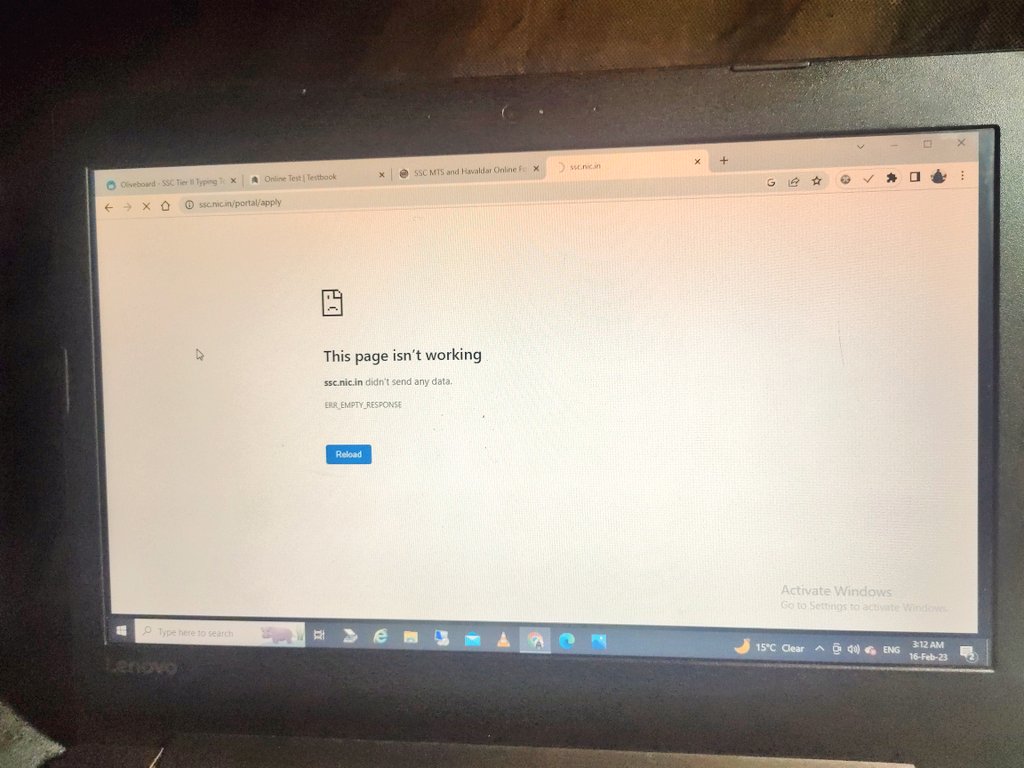 Trying to fill the form at 3:15AM but SSC server😡 #SSCMTS @PMOIndia @ssc_official__ @narendramodi
