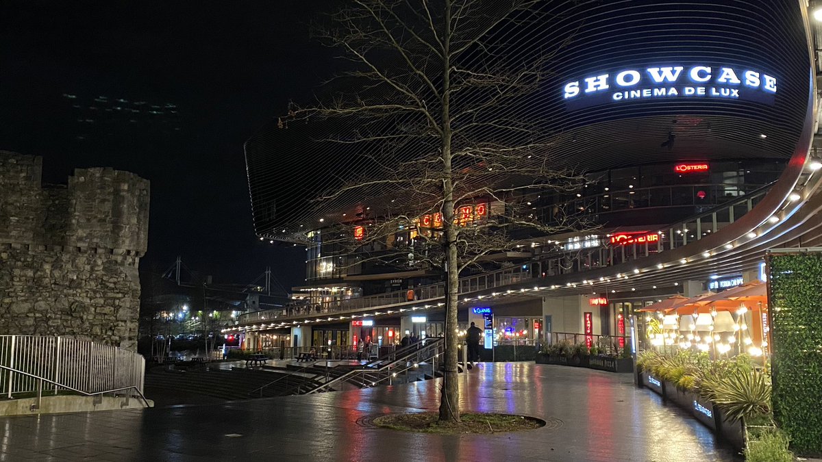 LewisFordphotos's tweet photo. Winter night rainfall
#Photography #cityphotography #rainphotography #reflectionphotography #landscapephotography #nightphotography #lightphotography #city #southampton #oursouthampton #visitsouthampton #rain #rainreflection #reflections #reflection_perfection @Westquay https://t.co/l4WShomj3c