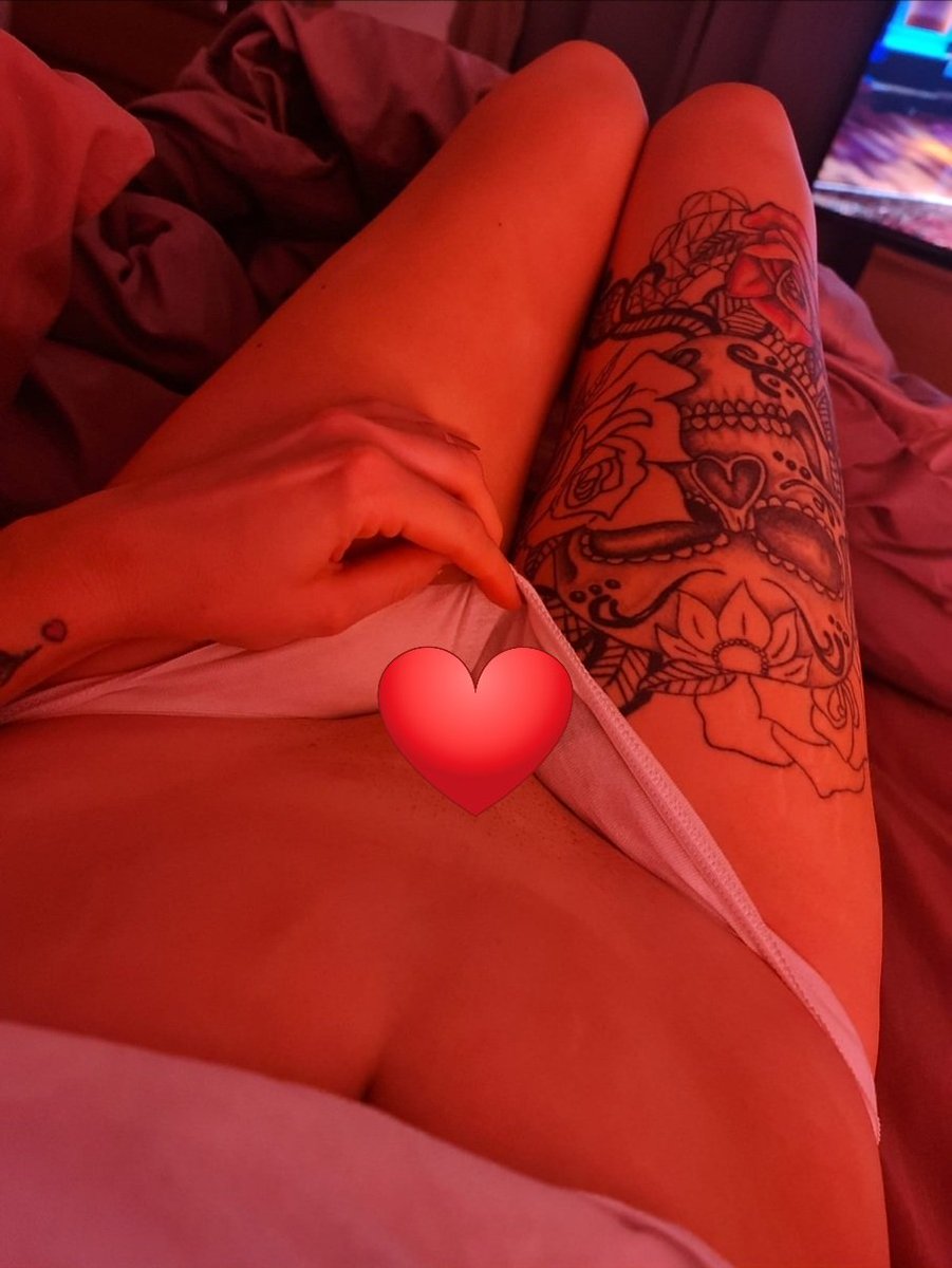 I'm horny tonight at my free only fans page....come and see all....
onlyfans.com/gracewhite69
#onlyfansgirl #onlyfansFree #onlyfansbabe #onlyfans #onlyfan #naked #panties