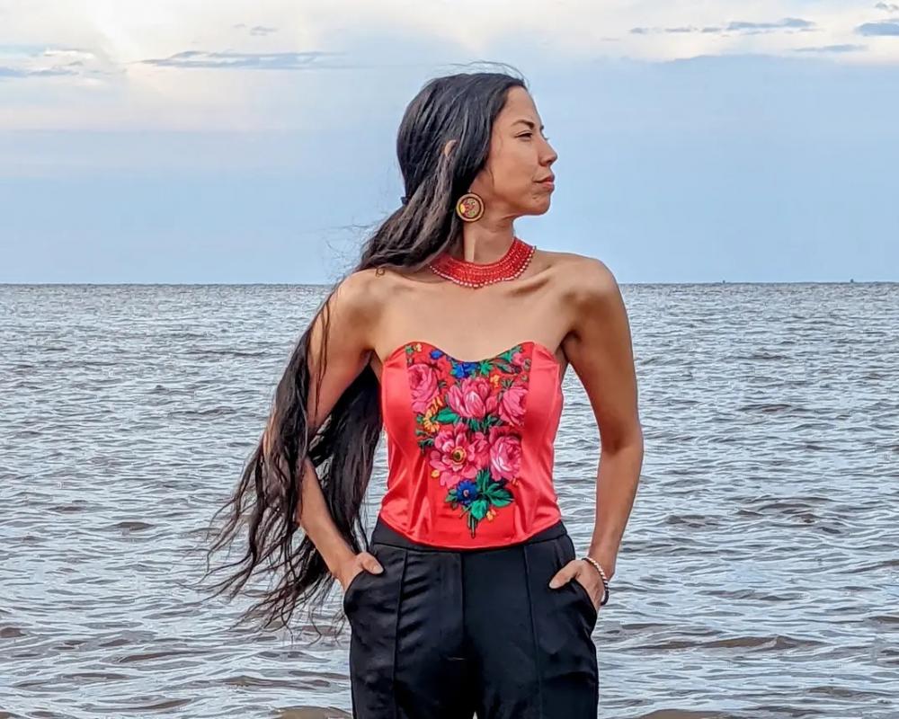 TheNACCNT's tweet photo. NACC Northern Scene Series Presents ~ Kiera-Dawn Kolson

Join Kiera-Dawn for an evening of intergenerational storytelling and music. https://t.co/YUSehTub9F