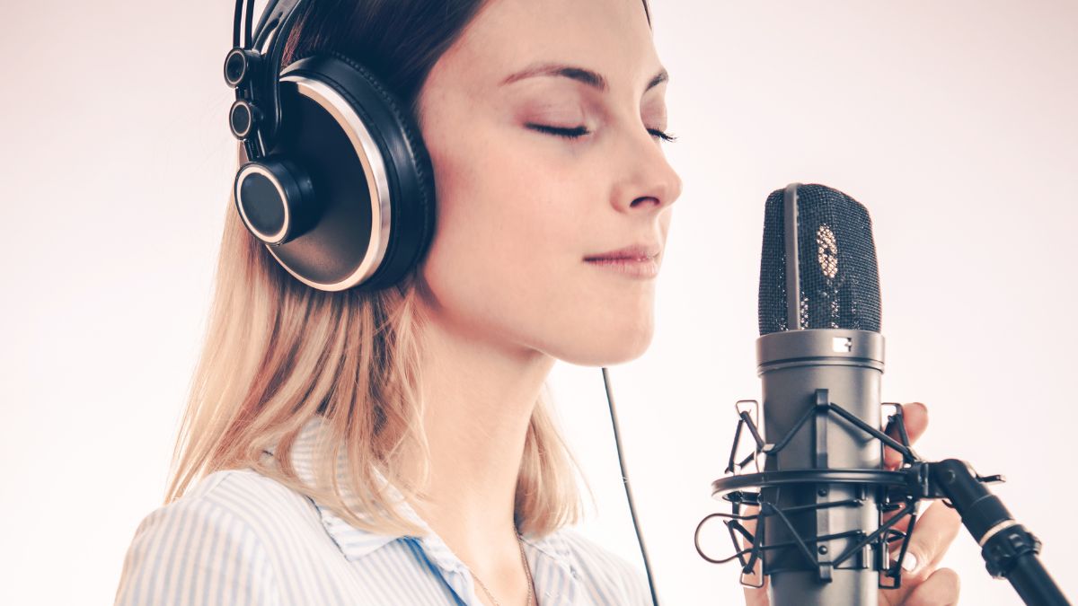 Radio Lounge tweet media