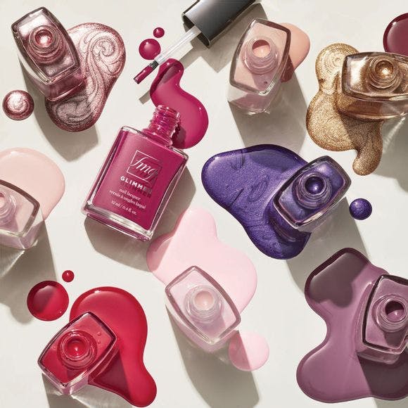 pamsavonshop's tweet photo. Nail polish is back -- oh, how we've missed you!! Max shine and vivid color for a salon-worthy manicure that lasts! 10 beautiful shades! #AvonNailLacquer #fmgGlimmer #ManiTime #ColorsofSpring #AvonRep #pamsavonshop @avoninsider https://t.co/9OdV0IuBEv https://t.co/7UgBkFKI2k