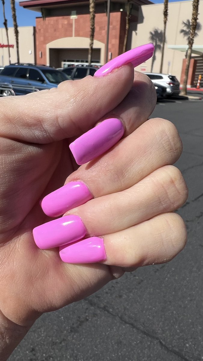 Kayla Kleevage⭐️⭐️⭐️⭐️⭐️ on Twitter: "Pink."