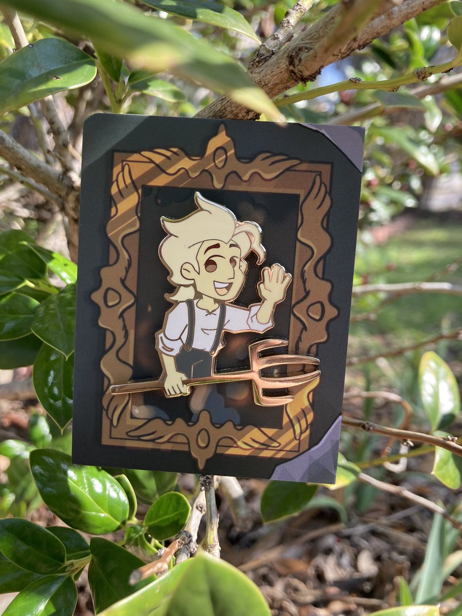 Caleb pins are back in stock! Last run of this specific design ✨
(Shares appreciated ☺️)
#TheOwlHouse #calebwittebane #toh

etsy.com/listing/135024…