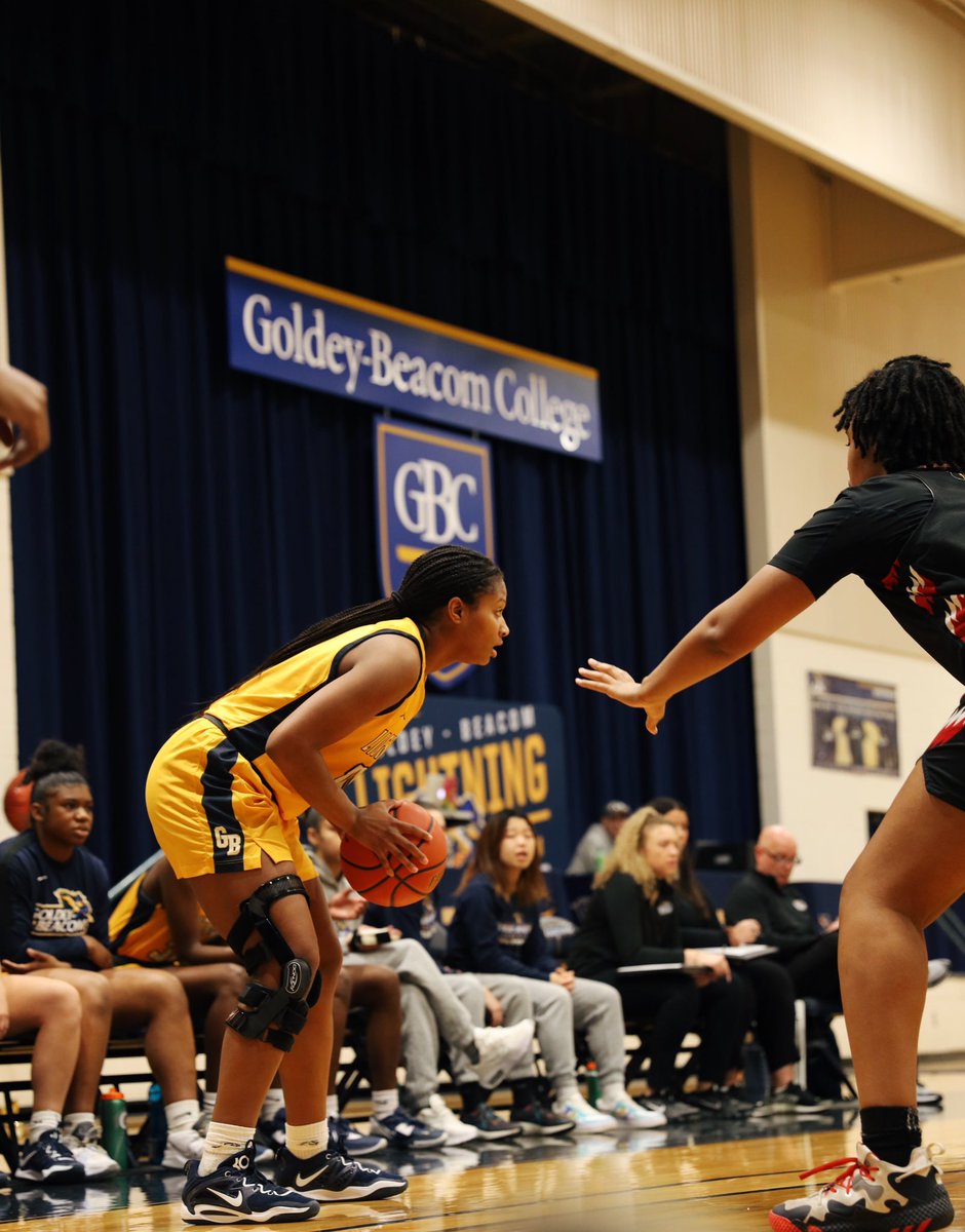 GBCEdu's tweet photo. A few photos from our Hoop it Up event!
It was great to catch up with alumni and connect with the GBC community! Thank you to everyone who made this event a great time. โก๏ธ๐
๐ธ: @charikonomi
#HoopitUp #GoldeyBeacom #College #LightningForever https://t.co/NI01nT1br8