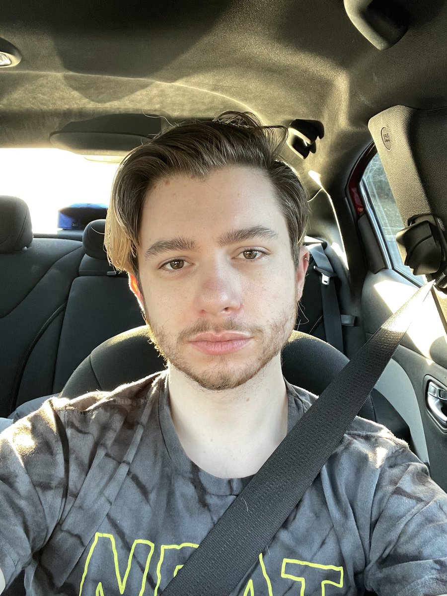 ShallelujahVA's tweet photo. i got a hair cut! Now I’ll have to update my thirst traps on Fanhouse 😂 https://t.co/JCN0DZMulx