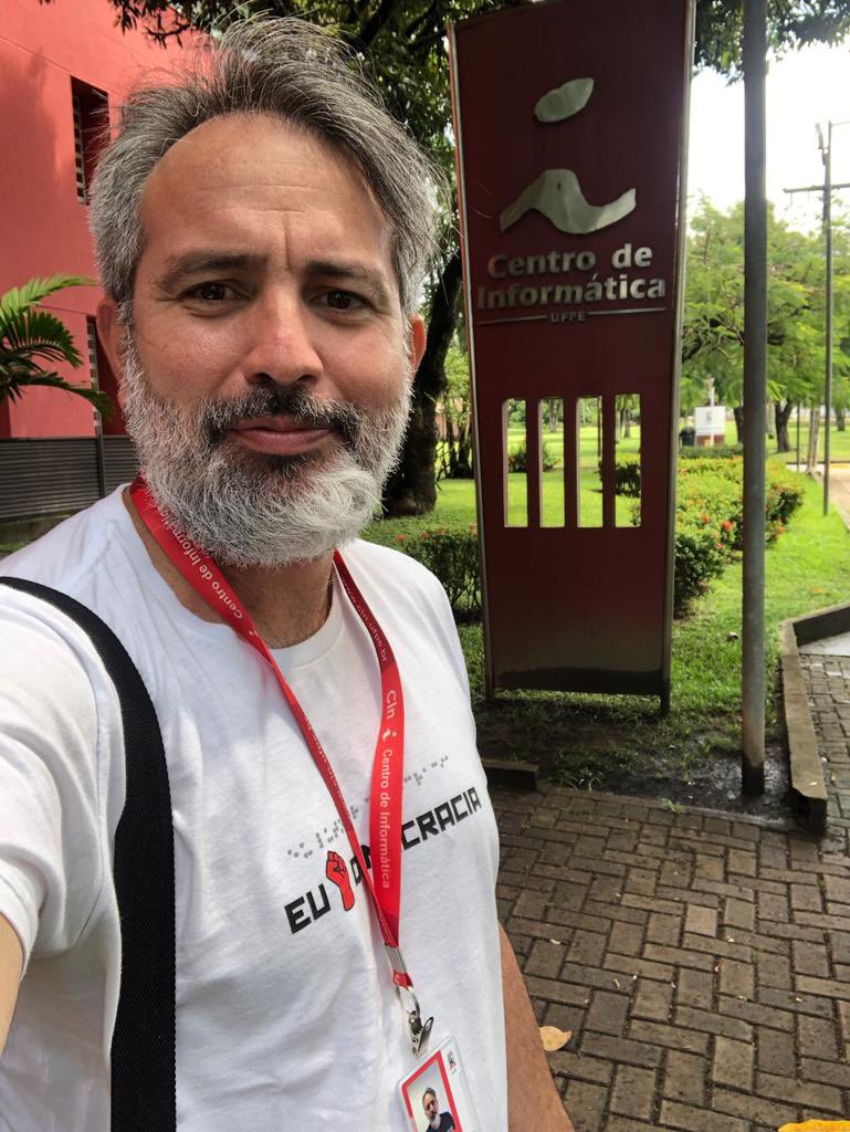 sandcoutinho's tweet photo. Agora de volta ao Centro de Informática da UFPE oficialmente como aluno de mestrado na área de Ciência de Dados e Inteligência Artificial Explicável. Simbora!!! https://t.co/0xo1Ezlfos