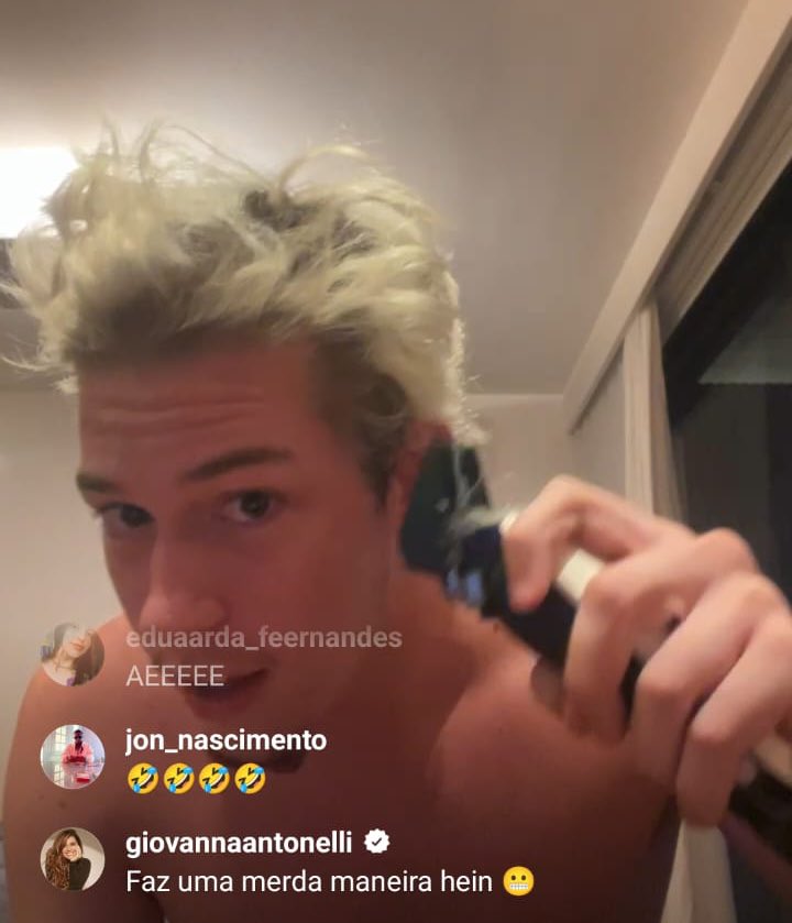 dunphybanks's tweet photo. TÔ PASSANDO MAL KKKKKKKKKKK ela tentando falar igual ele https://t.co/cutiP8DTnl