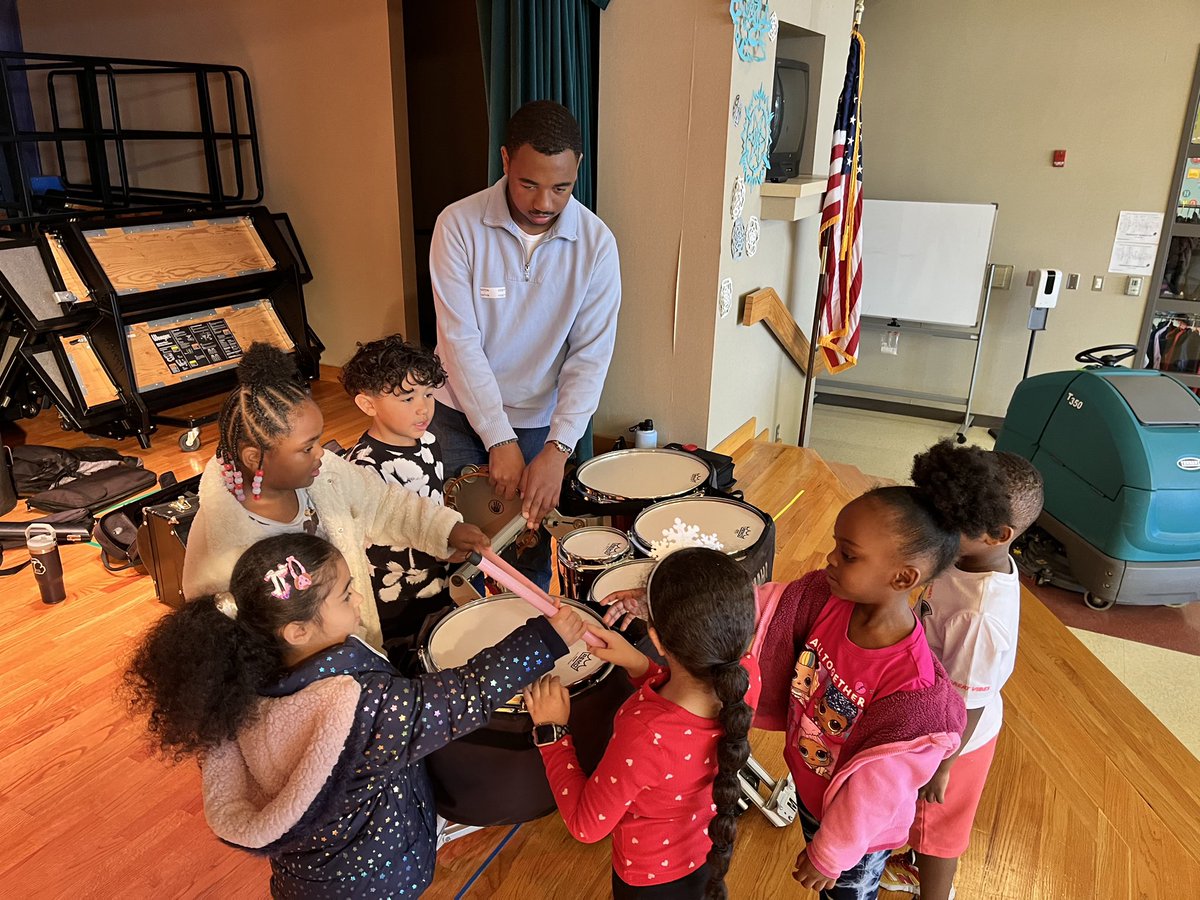 Friendship Elementary tweet media