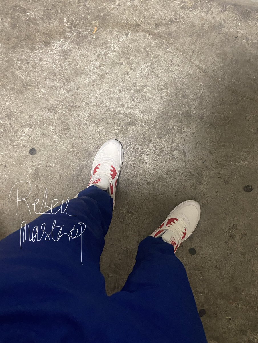 Rebeumaster69's tweet photo. Cherch pute affamée qui va se foutre à 4 pattes au pied d’un rabzouz ? Jte dépouille jte bz #rebeu vs. #soumi https://t.co/TShDmvQof4