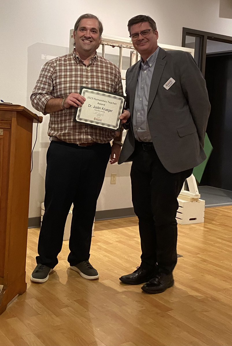 DeltaStateDSSH's tweet photo. WOO! Congratulations again to Dr. Justin Krueger for winning Mississippi Humanities Council Teacher of the year for DSU!

Thank you to everyone who came out to celebrate with us and enjoyed Dr.Krueger’s amazing presentation! https://t.co/10dcvU5lTY