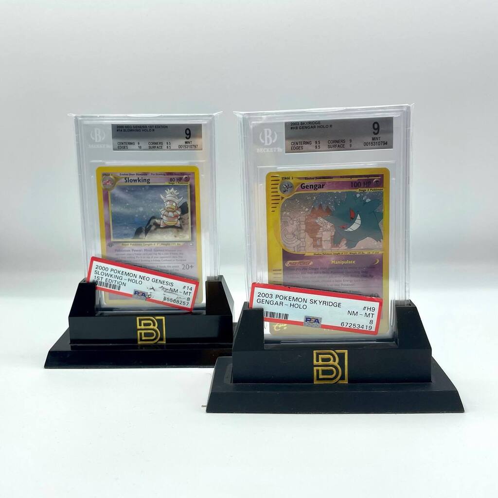 BLGrading's tweet photo. @jdmpokemon clearly up to something here….😏

Congratulations none the less 👏 

#beckettgrading #blacklabelgrading #blacklabel #pokemon #pokemontcg https://t.co/Jkr9lPl68Q