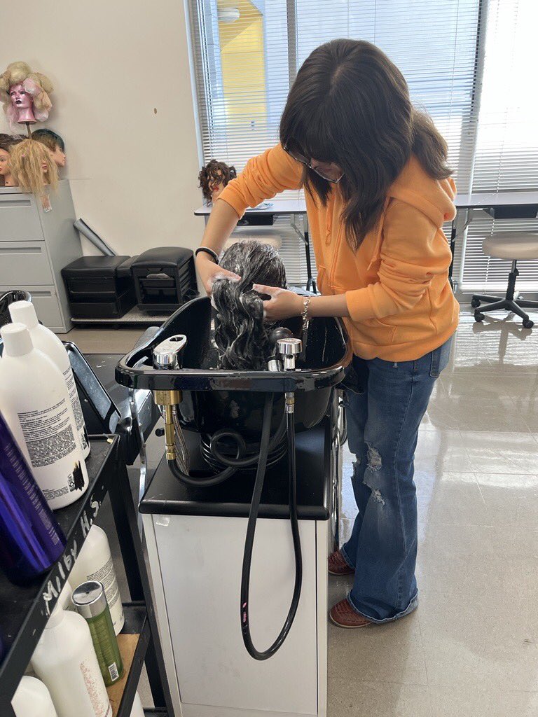 MilbyCosmoClips tweet media