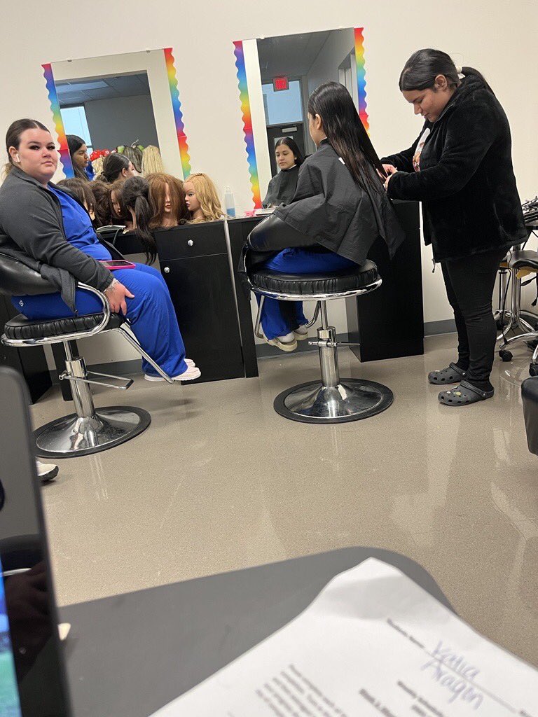 MilbyCosmoClips tweet media