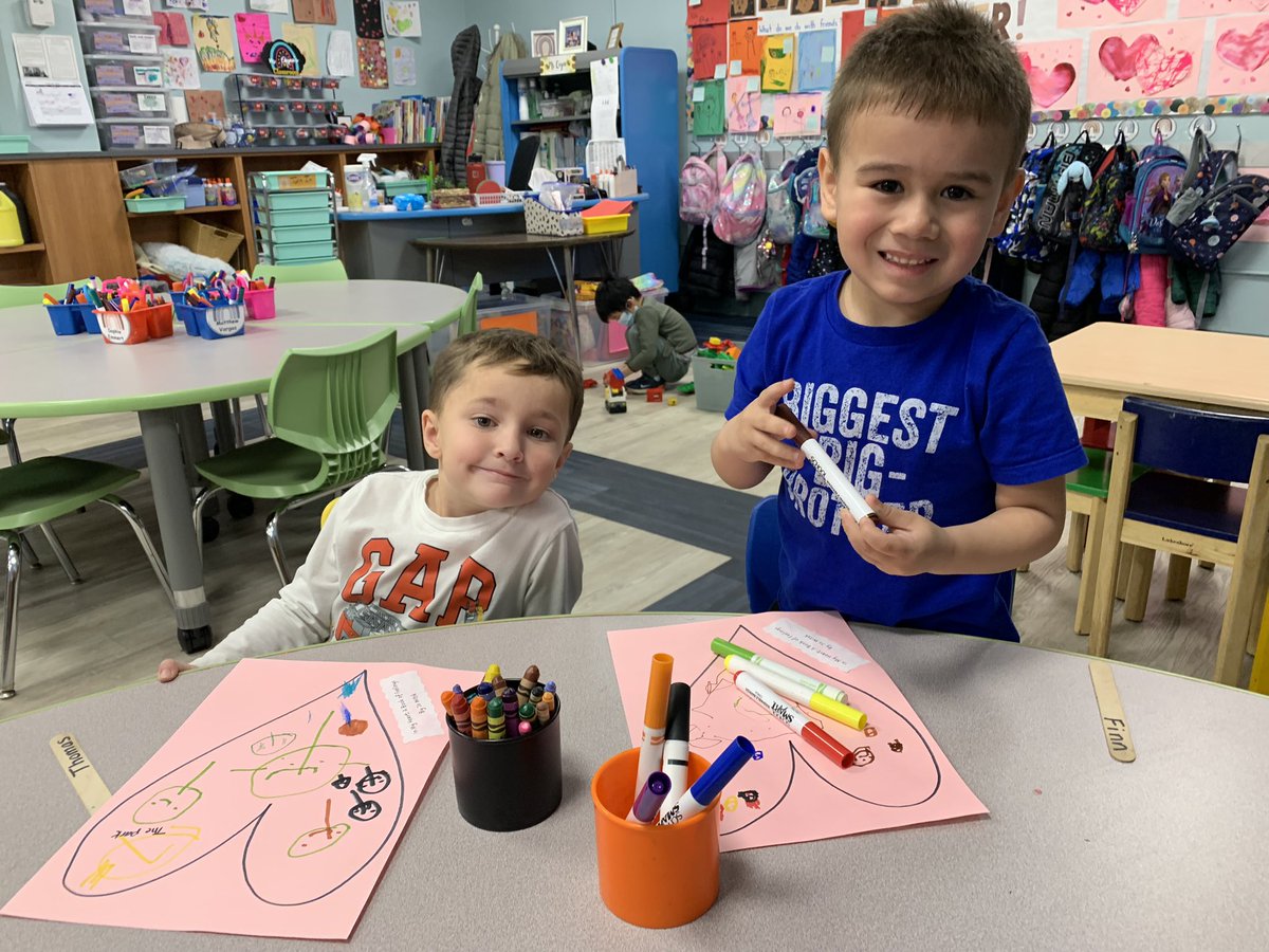 We read the story “In My Heart: A Book of Feelings” by Jo Witek. Students created their own hearts with pictures of different things that make them feel loved, silly, happy, etc. 💗