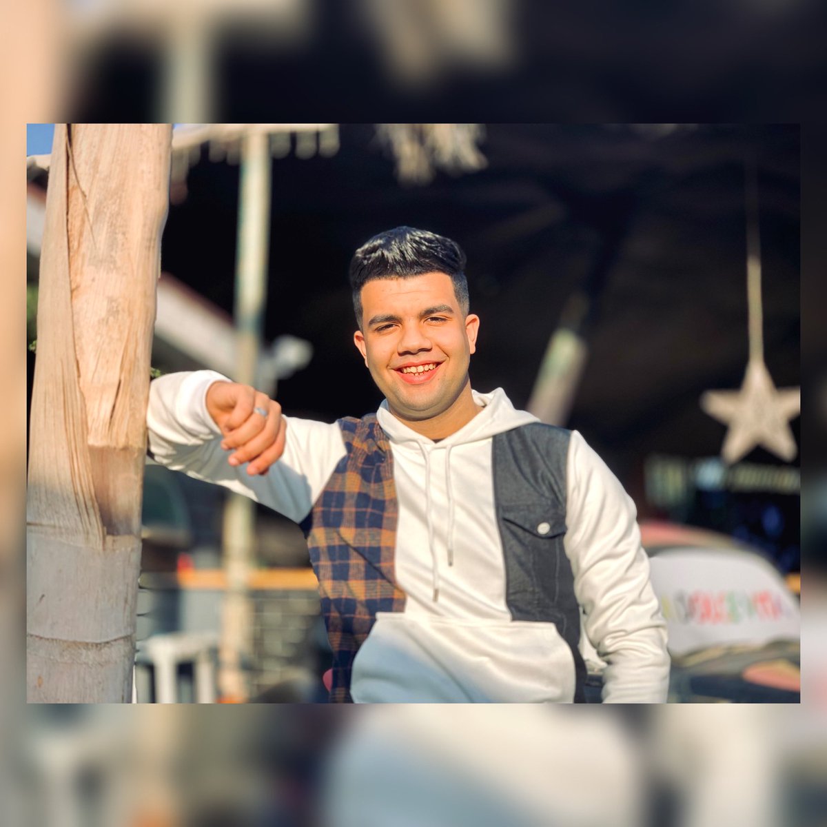 ZeyadzezoZeyad's tweet photo. it’s my birthday 🤍🥳 https://t.co/Fqpyg9ts9Z