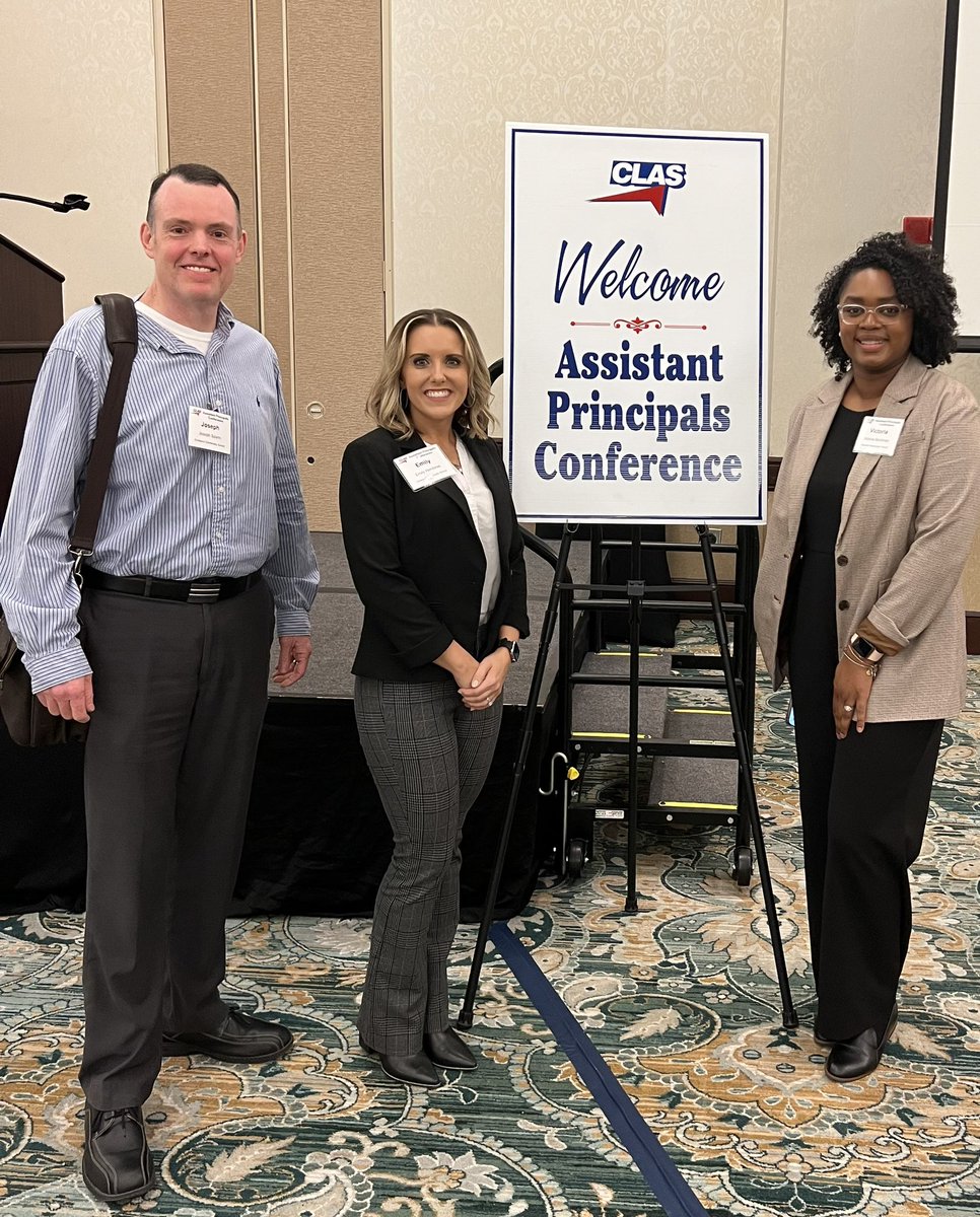 Emily Hembree tweet media