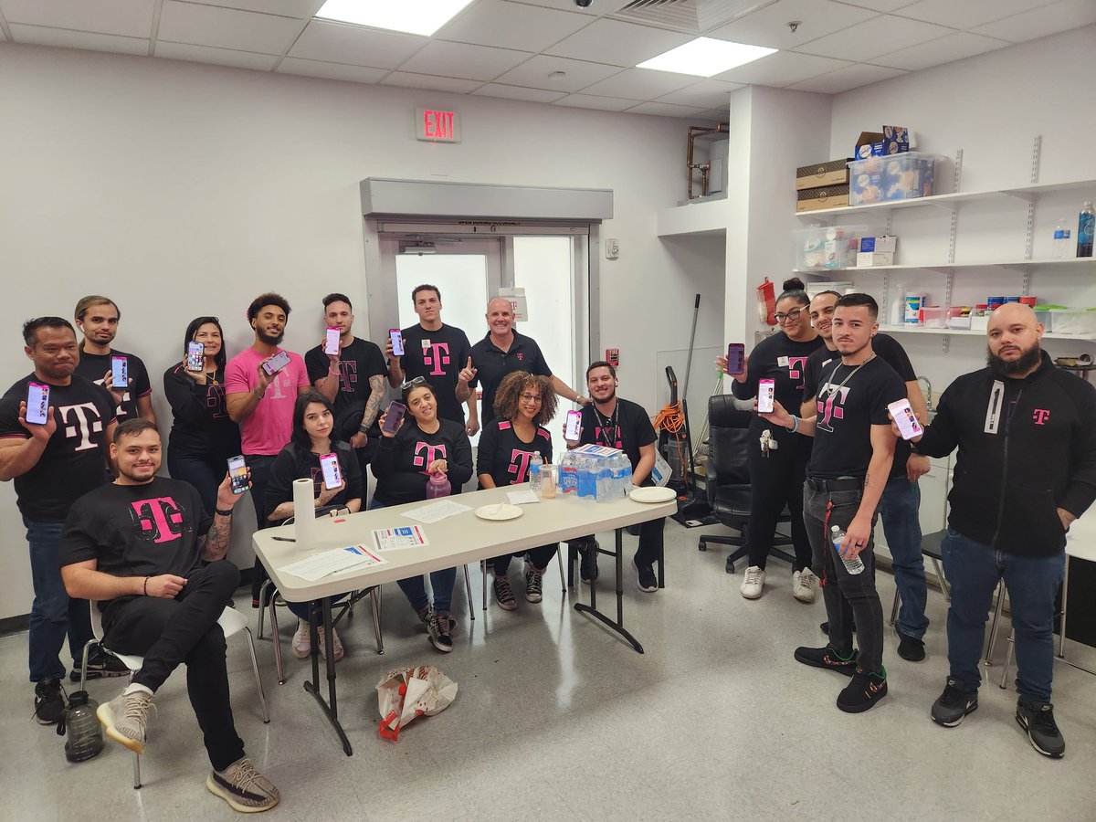 Day 1 of ME TCLO P360 Workshop with <a href="/em_martinez9/">Em Martinez</a> Cor Palm Beach South team. Knowledge &amp; skill practices to help build the value! Thanks, <a href="/vladrosario/">Vladimir Rosario</a> P360 Mkt Champions for coaching! Watch them lead in P360! <a href="/pattyc101/">Patty Barbosa</a> <a href="/cjgreentx/">Chris Green</a> <a href="/OmarDKhan2/">Omar  Khan</a> <a href="/jorge_alvarez33/">Jorge Alvarez</a> <a href="/jamie_woodruff9/">Jamie Woodruff</a>