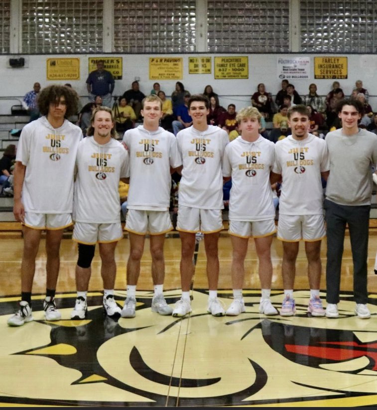 We had senior night last week.. Murphy High School are very fortunate to have had these guys the last 4 years. Their leadership and impact will be missed, but I know they will be successful in their future plans!