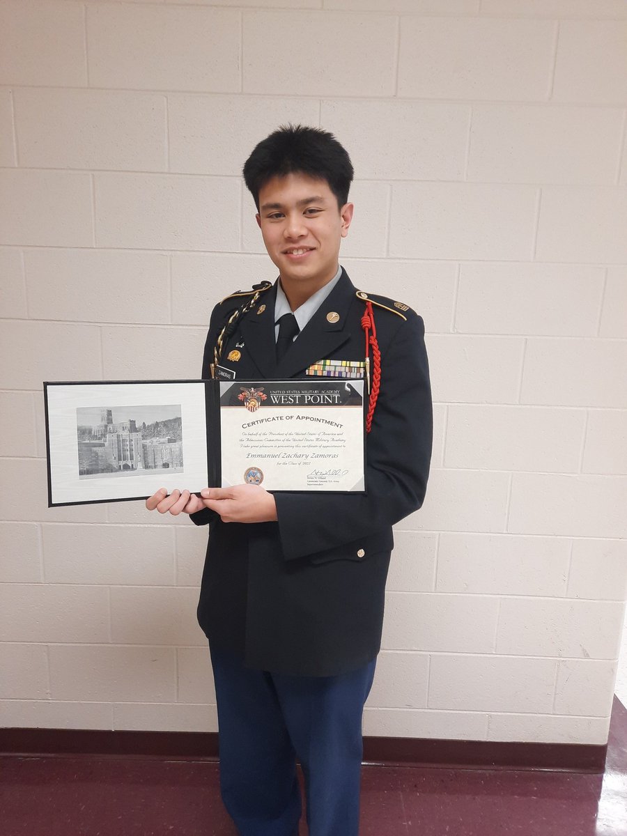jwscholastic's tweet photo. CONGRATULATIONS to Emmanuel Zamoras on his acceptance into West Point!! The @jwscholastic team and @JTHS_204 are very proud of your accomplishment!! @CoachPoort @coachomalley10 https://t.co/TSIpzwYeE4