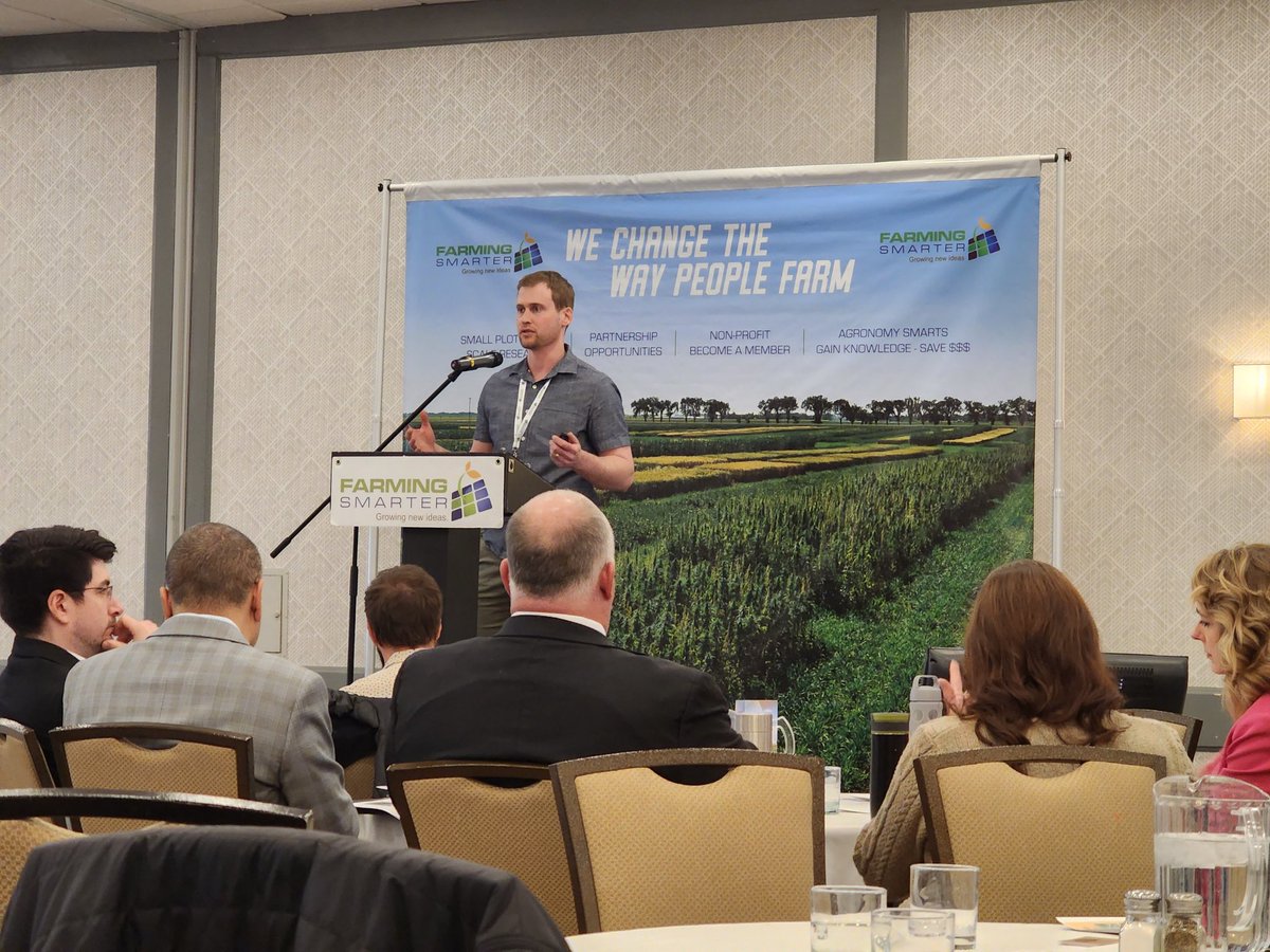 FarmingSmarter's tweet photo. Dr. @JonathanChallis stopped by #FSConf to tell us about his research program at @AAFC_Canada! https://t.co/wR8FLknIjh