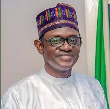 BOMBOY0001's tweet photo. May Allah return you back to your position sir may Allah grant you good health and protect you from your political enemies may Allah forgive your past mistake and grant you aljanna Ameen ya Allah. In Sha Allah one day you'll become the president of Nigeria sir. https://t.co/kThlWbnWnq