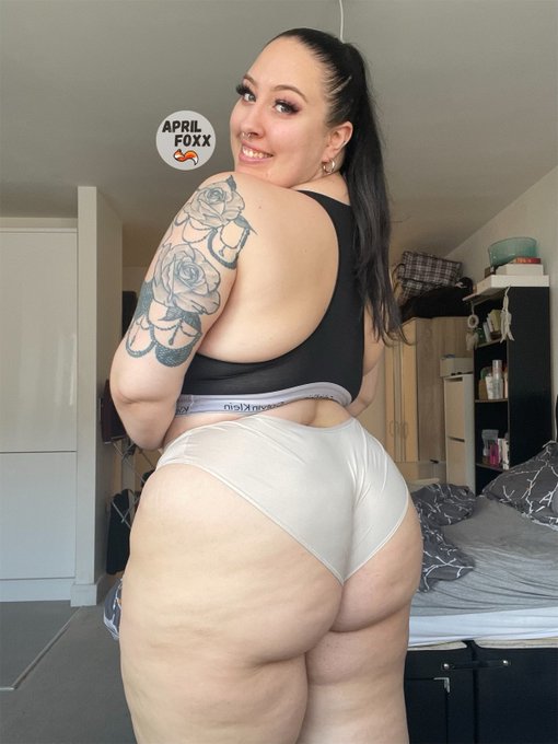 1 pic. Would you take these off??

*** FANSLY link down below*** https://t.co/Xbttt8wtOc
