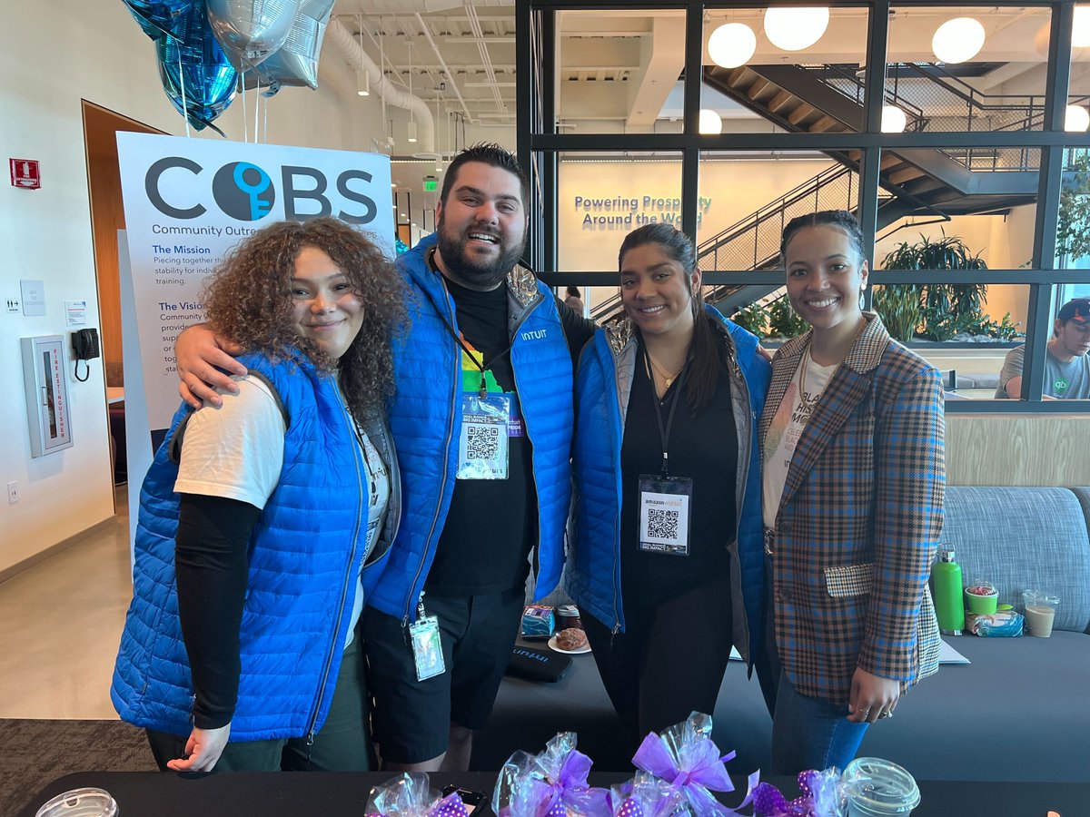 _tedcallahan's tweet image. It was so inspirational to see 10K Intuit employees across the globe taking action towards our core value of We Care and Give Back. We were able to deliver $1M worth of items, purchased from SMB&apos;s, to deserving non-profits. #SmallBizBigImpact