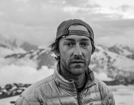 The Montrealer tweet media