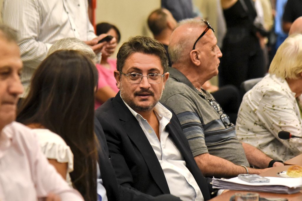rickiherrera's tweet image. Con compañerxs legisladores recibimos a asociaciones de jubilados/jubiladas, referentes de centros y gremios, que expresaron la necesidad que sea ley el pago de la Deuda Previsional
Desde @diputados_todos no vamos a descansar hasta que #Sealey y 800 mil personas puedan jubilarse