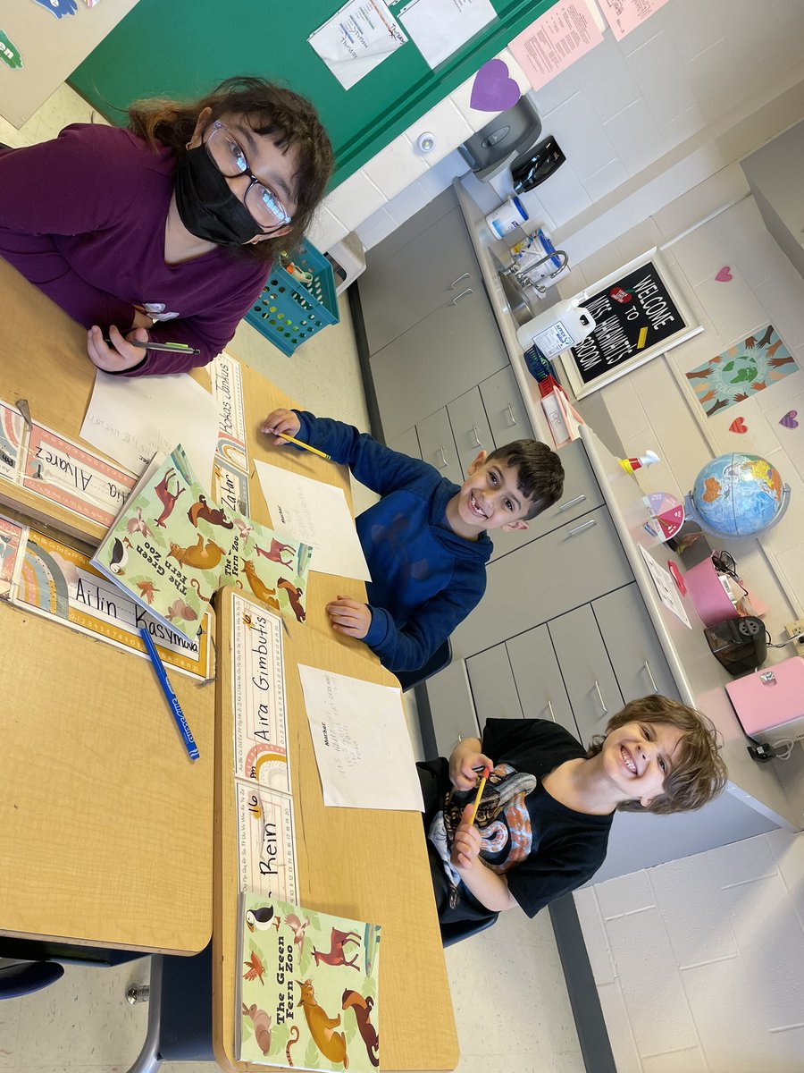 Using adjectives to describe nouns in our class !